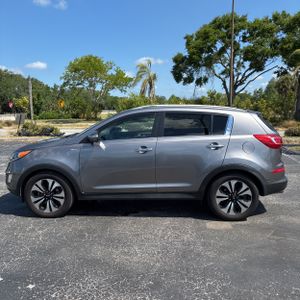 KIA SPORTAGE - 3