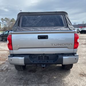TOYOTA TUNDRA - 7