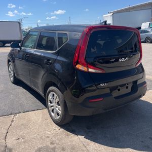 KIA SOUL LX - 5