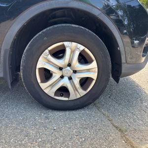 صورة مصغرة 20 لـ 2014 Toyota RAV4 LE