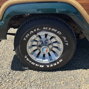 1984 JEEP WAGONEER 4WD 缩略图 17