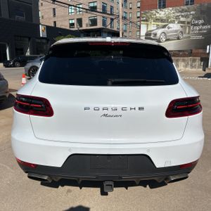 صورة 7 لـ 2018 Porsche MACAN BASE