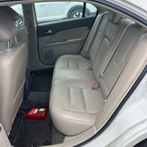 صورة مصغرة 32 لـ 2012 FORD FUSION SEL