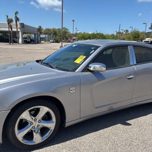 DODGE CHARGER SXT - 2