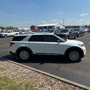 FORD EXPLORER LIMITED - 10