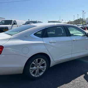 CHEVROLET IMPALA LT - 9