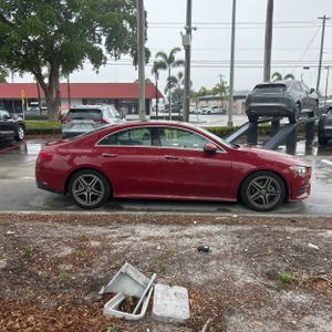 MERCEDES-BENZ CLA - 10