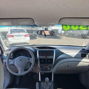 2011 Subaru FORESTER 2.5X — миниатюра 36