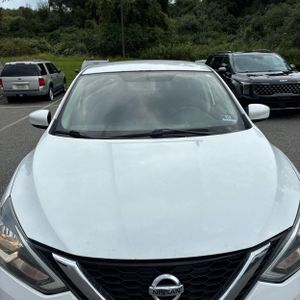 2017 Nissan SENTRA S 照片 15