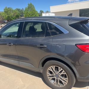 FORD ESCAPE SEL - 6
