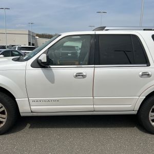 LINCOLN NAVIGATOR BASE - 4