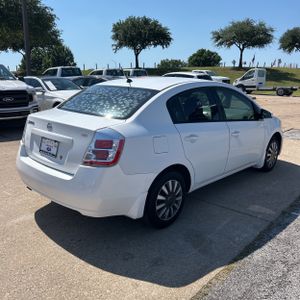 NISSAN SENTRA 2.0 - 7