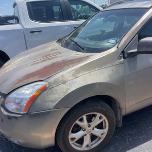 2010 Nissan ROGUE SL 照片 40