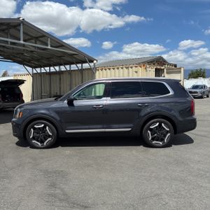 KIA TELLURIDE S - 3