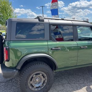 FORD BRONCO - 9