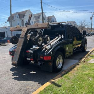 FORD F-550 CHASSIS LARIAT - 8
