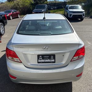 HYUNDAI ACCENT - 7