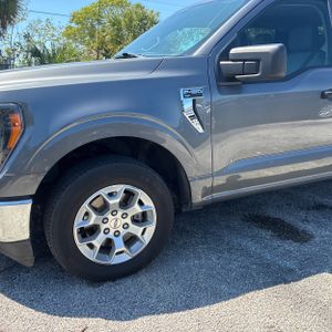 FORD F-150 XLT - 2