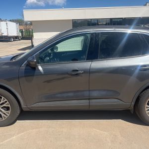 FORD ESCAPE SEL - 4