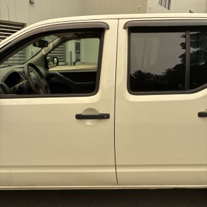2017 Nissan FRONTIER SV — фото 4