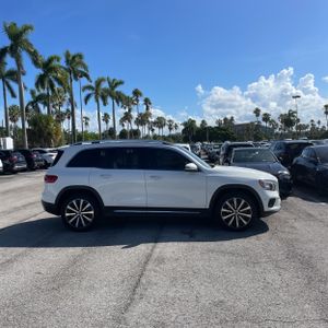 2023 Mercedes-BENZ GLB 照片 10