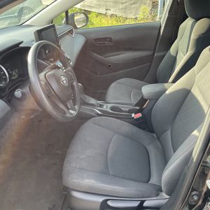 صورة مصغرة 32 لـ 2022 Toyota COROLLA LE