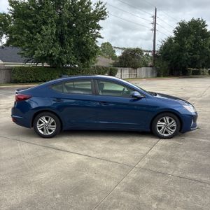 HYUNDAI ELANTRA SEL - 10