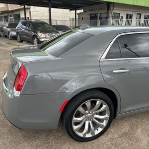 CHRYSLER 300 LIMITED - 9
