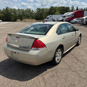 CHEVROLET IMPALA LT - 8