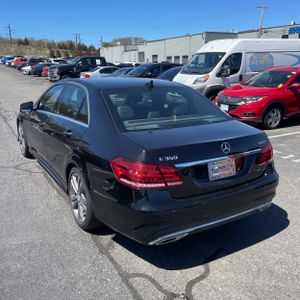 MERCEDES-BENZ E-CLASS - 5