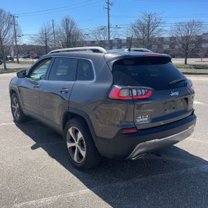 JEEP CHEROKEE LIMITED - 5