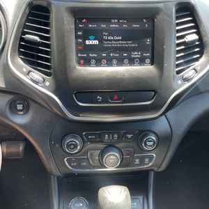 2019 JEEP CHEROKEE LATITUDE PLUS — миниатюра 36