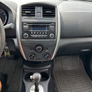 صورة 37 لـ 2016 Nissan VERSA SV