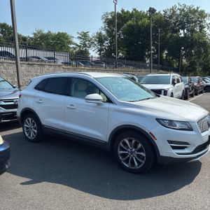 صورة 10 لـ 2019 Lincoln MKC SELECT