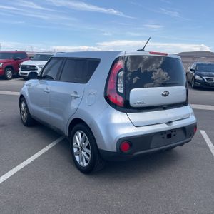 2019 KIA SOUL + 照片 5