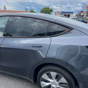 TESLA MODEL Y LONG RANGE - 6