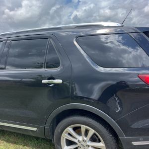 FORD EXPLORER LIMITED - 6