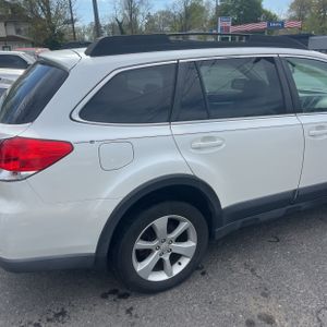 SUBARU OUTBACK PREMIUM - 9