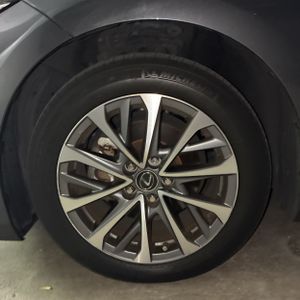 صورة مصغرة 13 لـ 2023 Lexus ES 350 BASE