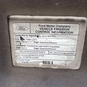 2010 FORD ESCAPE XLT 照片 48