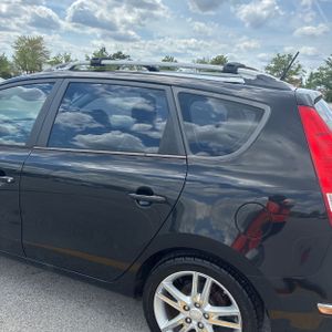 HYUNDAI ELANTRA TOURING GLS - 6