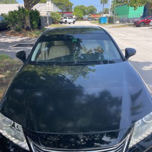 صورة مصغرة 15 لـ 2014 Lexus ES 300H BASE