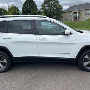 صورة مصغرة 11 لـ 2019 JEEP CHEROKEE LIMITED