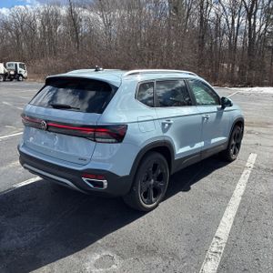 VOLKSWAGEN TAOS SEL 4MOTION - 8