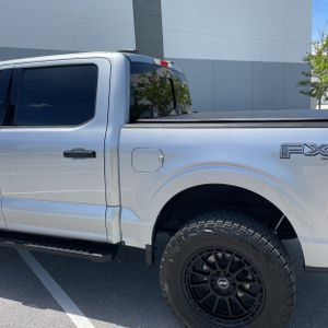 FORD F-150 LARIAT - 6