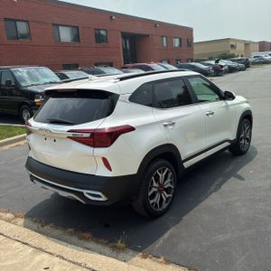 2022 KIA SELTOS SX photo 8