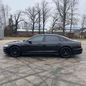 AUDI A8 60 TFSI QUATTRO TIPTRONIC - 3