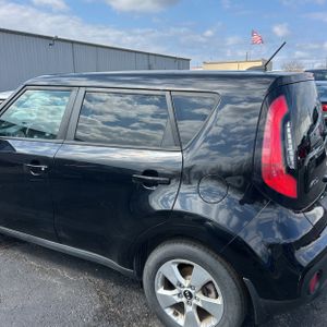 KIA SOUL BASE - 6
