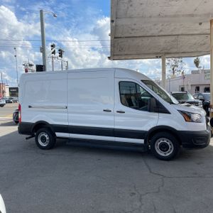 FORD TRANSIT 250 - 10