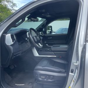 2022 Toyota TUNDRA PLATINUM — миниатюра 30